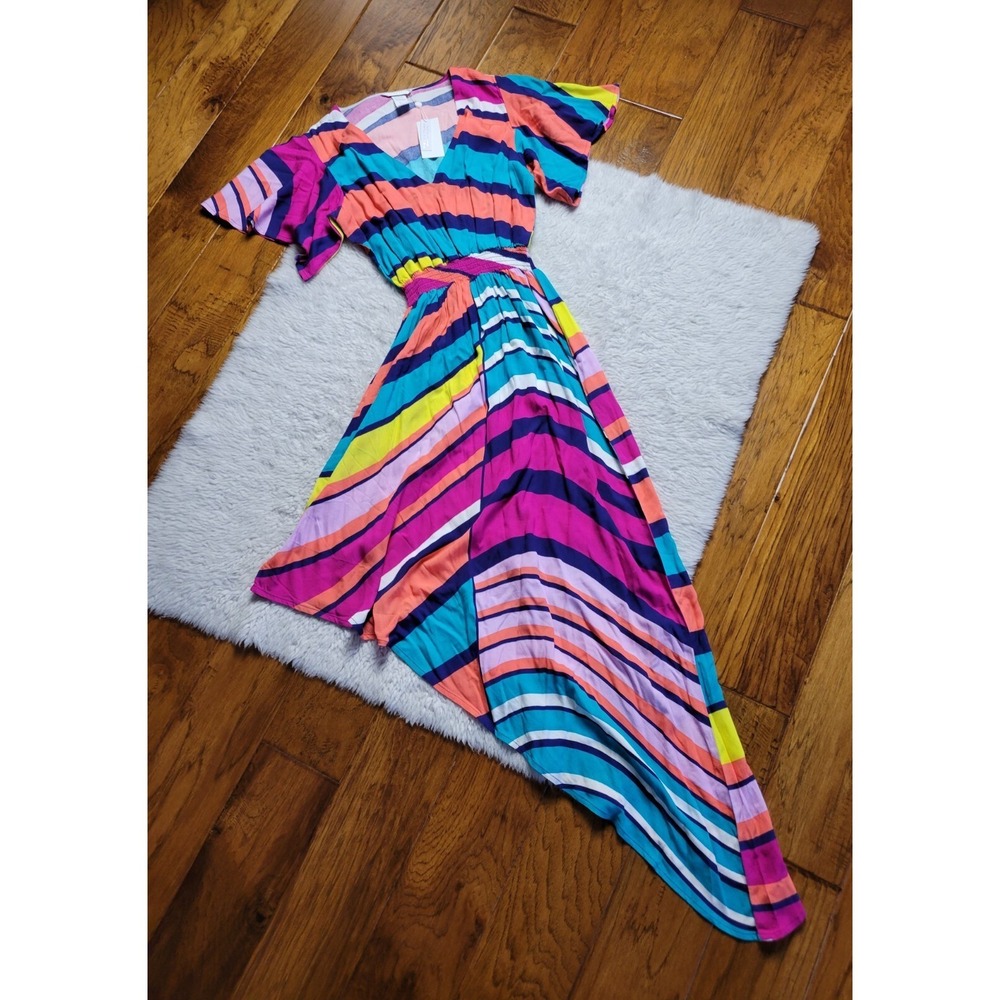 NWT Trina Turk Catch-A-Wave Swimsuit Cover-Up Dress Women's Small Rainbow Stripe - Picture 2 of 9
